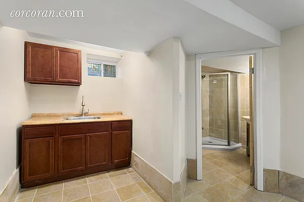 Sold by Corcoran | media 29