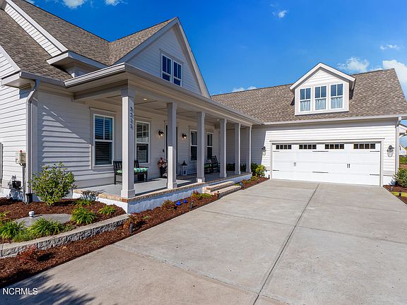 3rd image of 3211 Oceanic Bay Drive