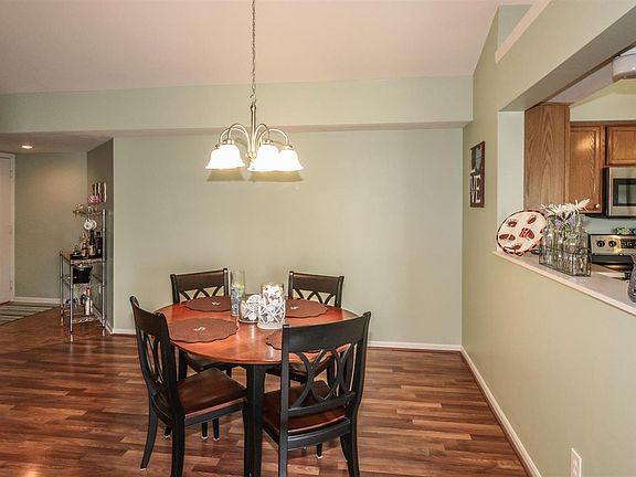 5th image of 9952 Edgewood Ln Unit C