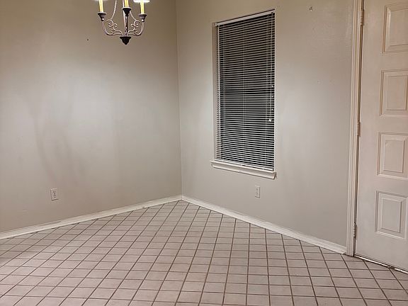 3rd image of 2201 Scenic Hwy APT F3
