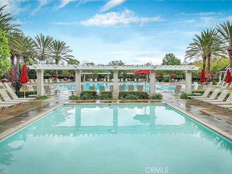 15 Platinum Cir — Photo 40