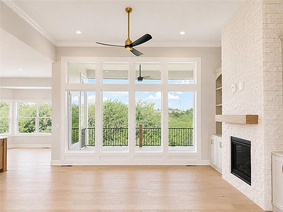 5th image of 8004 Round Prairie St