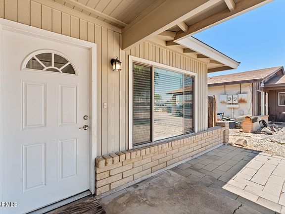 3rd image of 11848 N 35TH Avenue