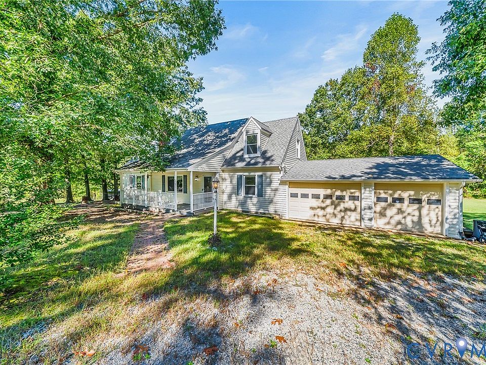 1st image of 2049 Riddle Rd