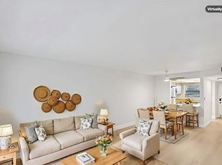 499 Forest Lakes BLVD #305, NAPLES, FL 34105