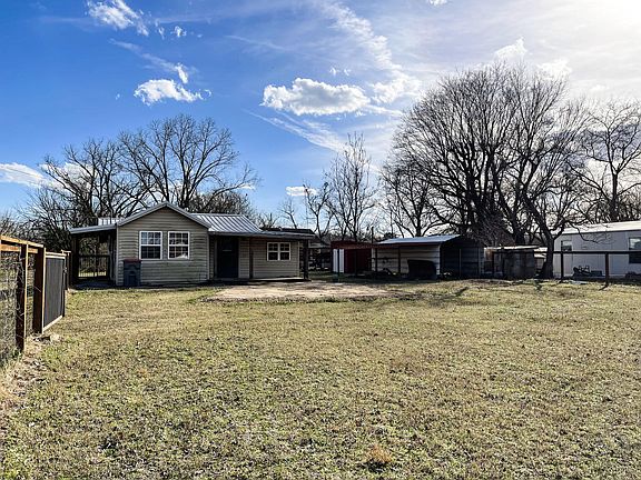3rd image of 5929 Cotton Gin Ln