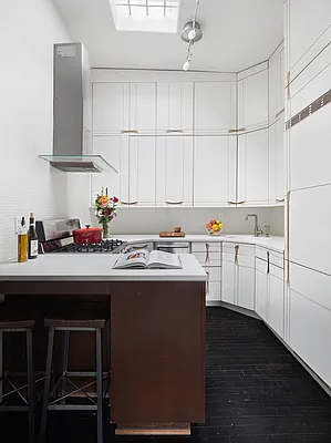 Sold by Douglas Elliman | media 19