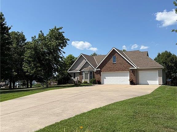 5th image of 6401 SW Reed Ln