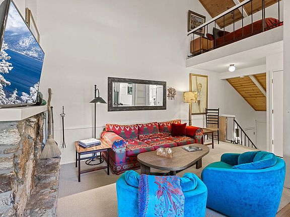 5th image of 2755 N Lake Blvd #46