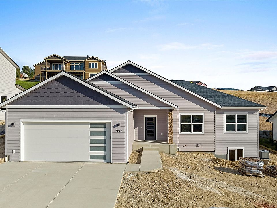1st image of 7034 Max Dr