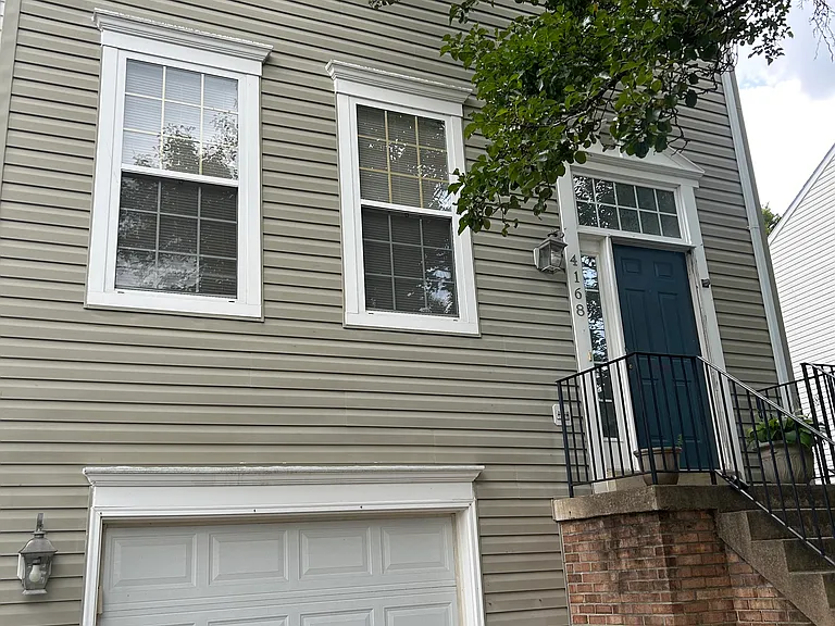 4168 La Mauricie Loop — Photo 1