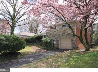 7911 Rodgers Rd, Elkins Park, PA 19027