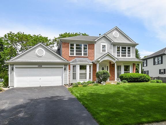 2nd image of 1068 Saint Clair Ln