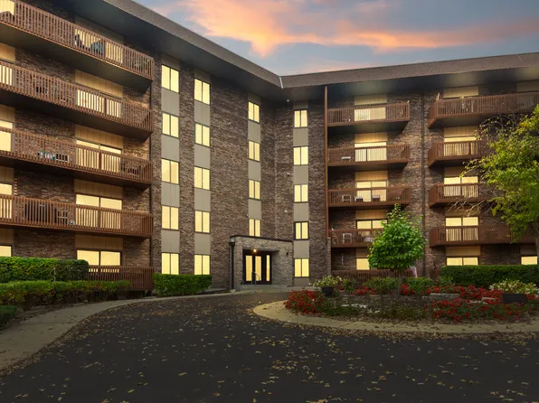 120 Lakeview Dr APT 514, Bloomingdale, IL 60108