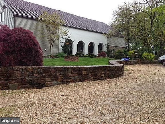 Barn converted to home