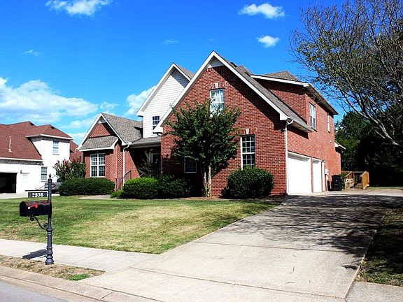 2nd image of 2936 Caraway Dr