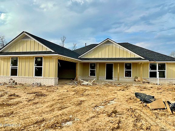 2nd image of 60 Farley Rd