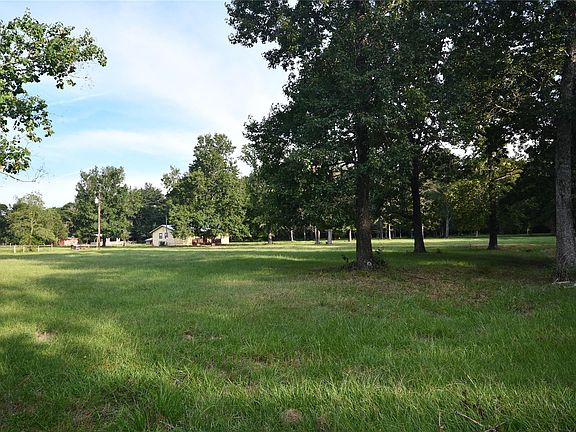 2nd image of 401 County Road 2226
