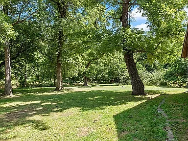 1600 E Covell Rd — Photo 31