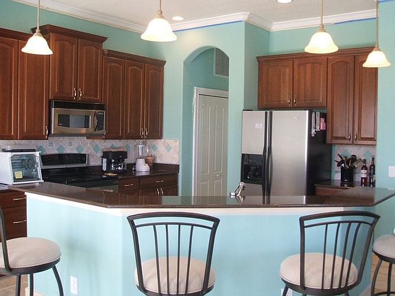 Modern Kitchen