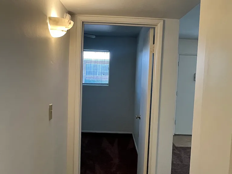 4431 E Lee St — Photo 5