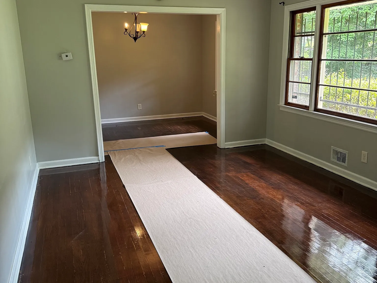3 bed, 1.5 bath, 1300 sqft, $1,600 — Photo 4
