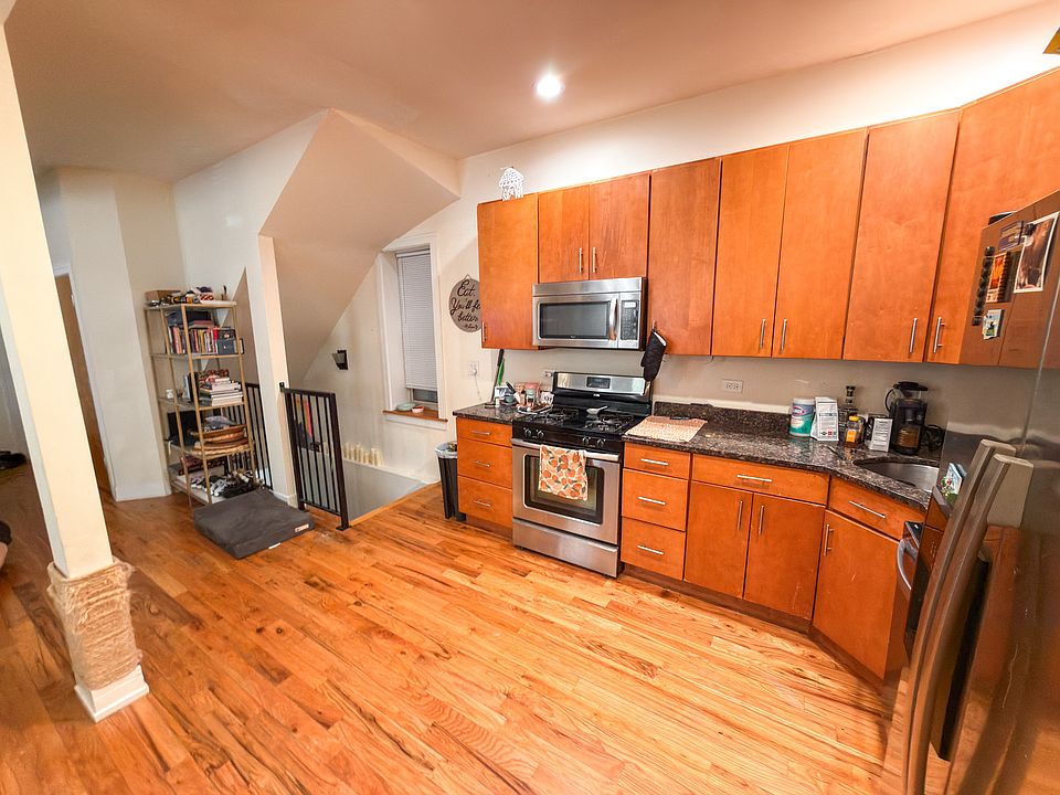 1st image of 2835 N Damen Ave
