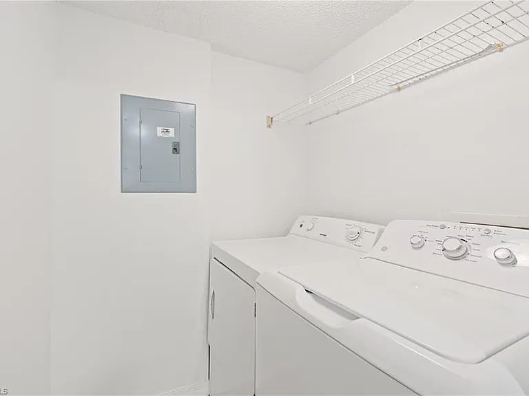 8940 Colonnades Ct E #734 — Photo 20