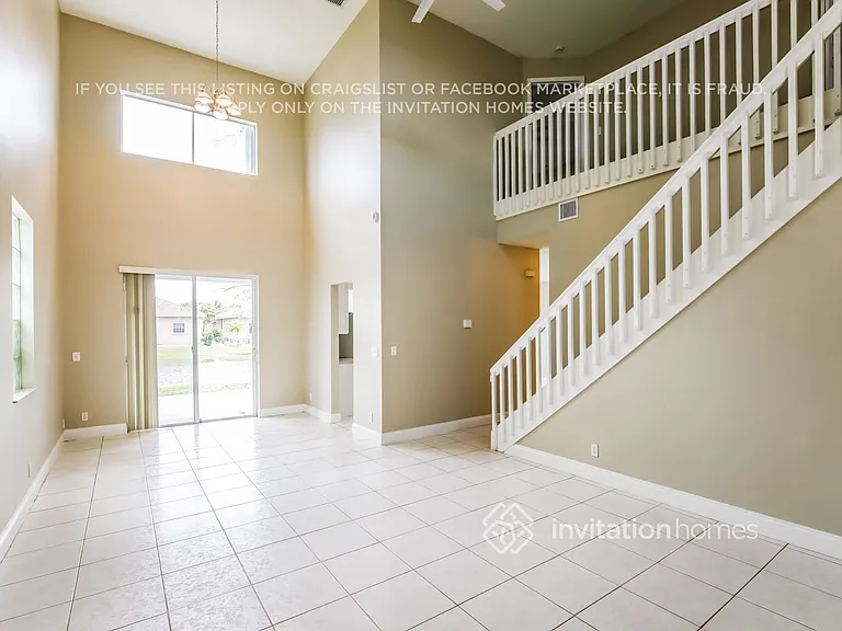 16256 NW 17th St — Photo 4