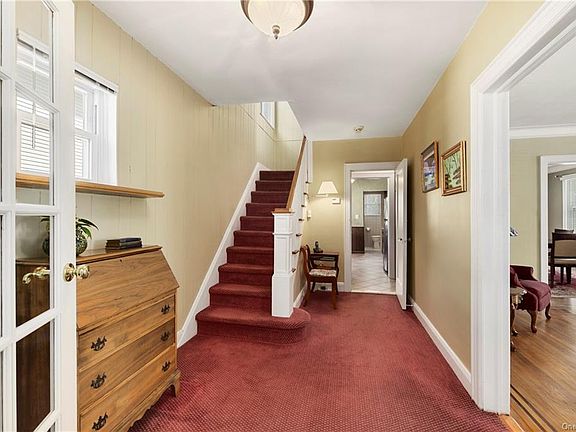 3rd image of 75 Borcher Ave