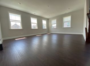 718 Umber Dr #1, Cary, NC 27519