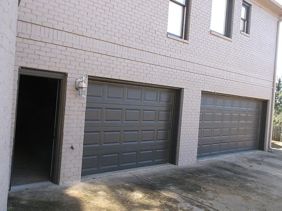 3 car garage