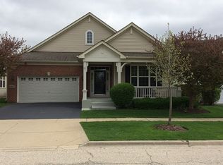 5861 Leeds Rd, Hoffman Estates, IL 60192