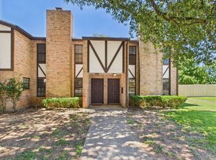 107 Frederick Rd APT 4, Fredericksburg, TX 78624