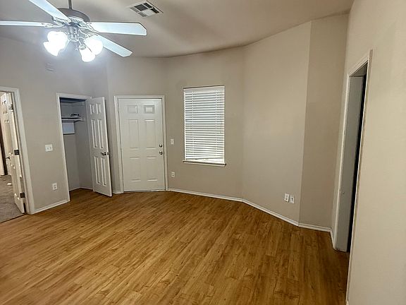 3rd image of 623 NW 7th St