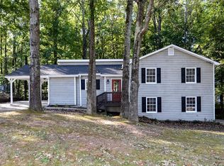 607 Charity Ln SW, Mableton, GA 30126