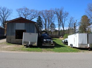 317 Cherry St, Houghton Lake, MI