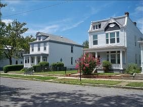 1st image of 704 Chimborazo Blvd