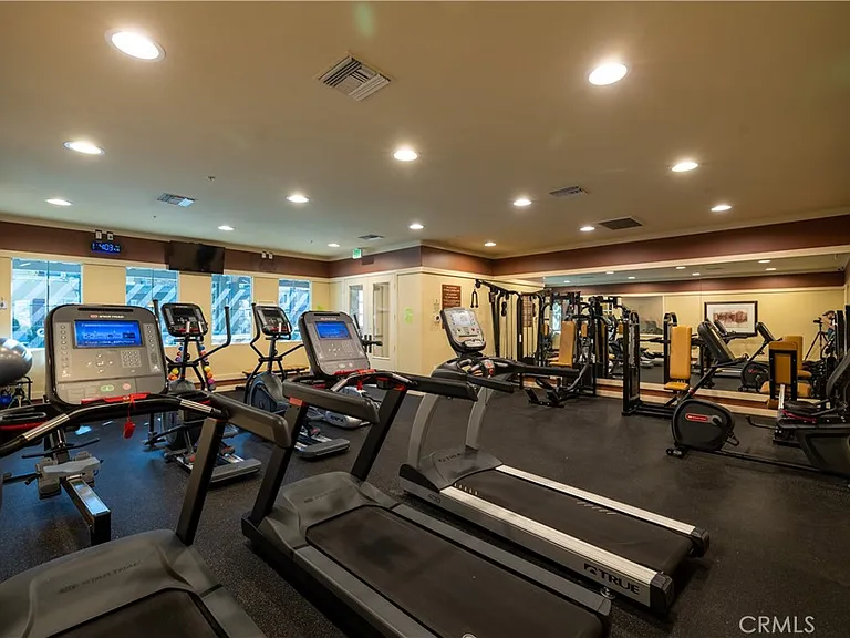 30505 Canyon Hills Dr — Photo 20