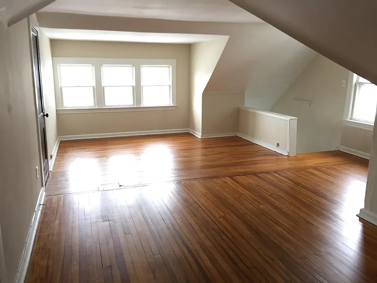 1644 Waterbury Rd #3 — Photo 4