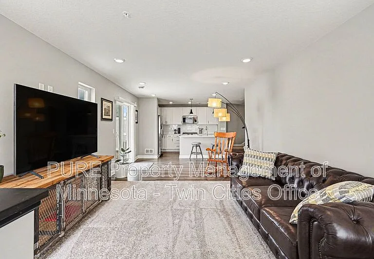 10502 Weston Way N — Photo 3