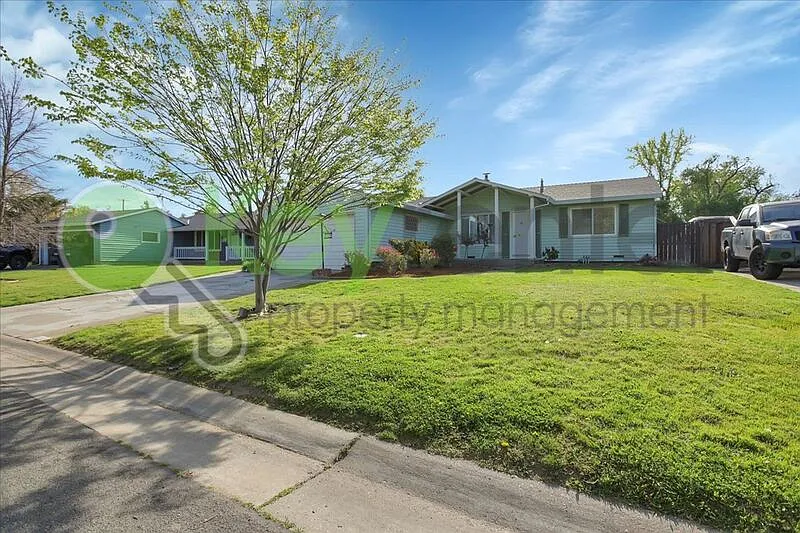 3124 Brophy Dr