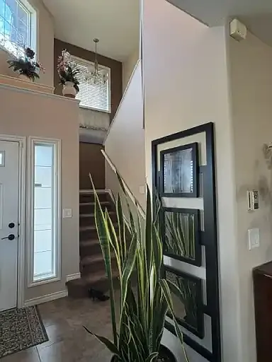 3 bed, 2.5 bath, 1300 sqft, $2,500 — Photo 2