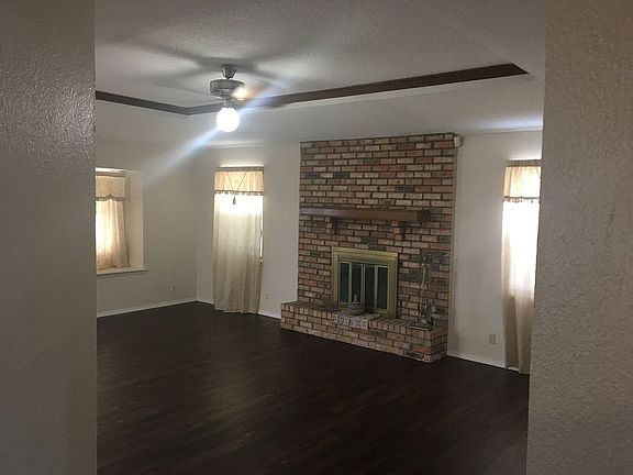5th image of 625 Hardy Ave