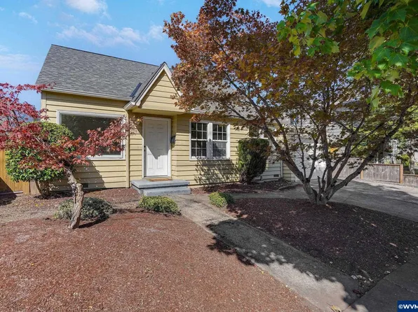 2085 Liberty St NE, Salem, OR 97301