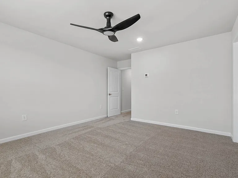3640 Parkway James Dr — Photo 18