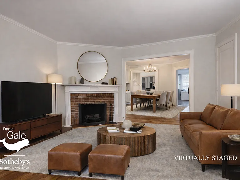 217 Burns St #1 — Photo 2