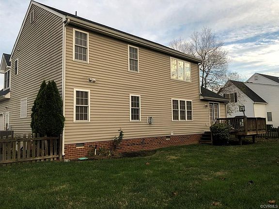 4th image of 3212 Oakington Dr