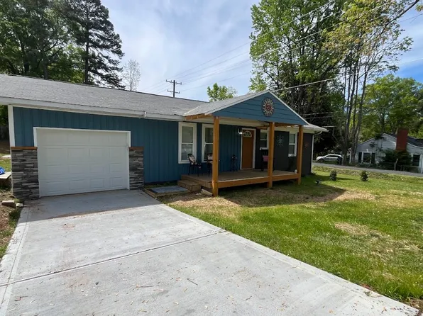 103 W 18th St, Kannapolis, NC 28081