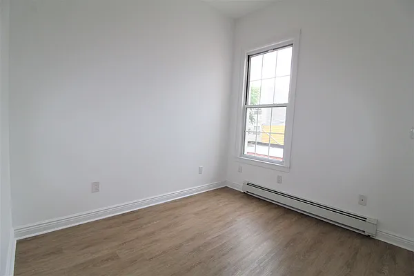 Rented by Bruma Realty LLC | media 16